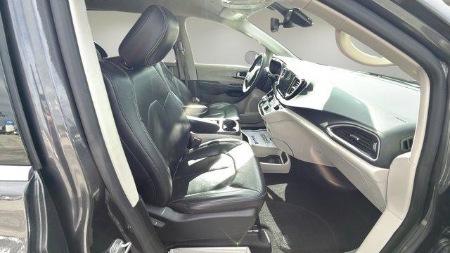 used 2022 Chrysler Pacifica car, priced at $23,950