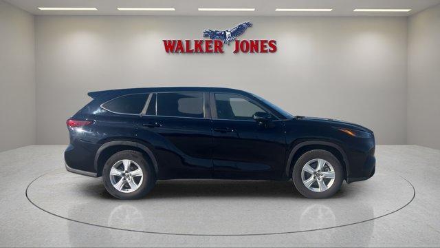 used 2023 Toyota Highlander car, priced at $33,300