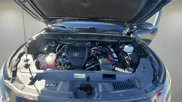used 2023 Toyota Highlander car, priced at $33,300