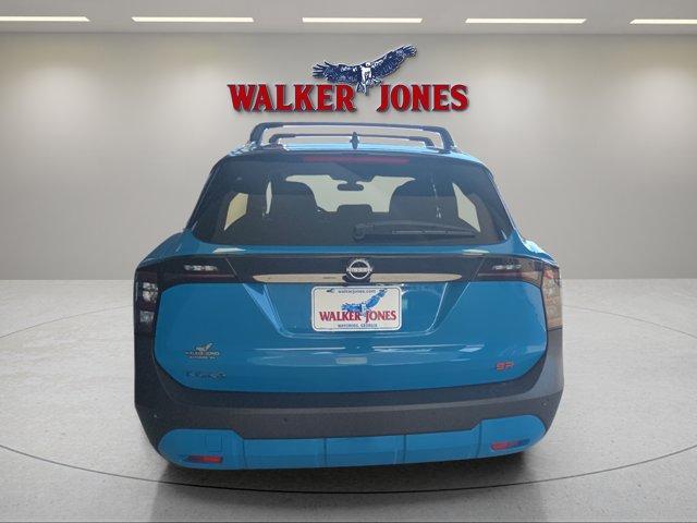 new 2025 Nissan Kicks car, priced at $29,970