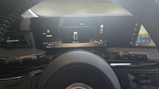 new 2025 Nissan Kicks car, priced at $29,970