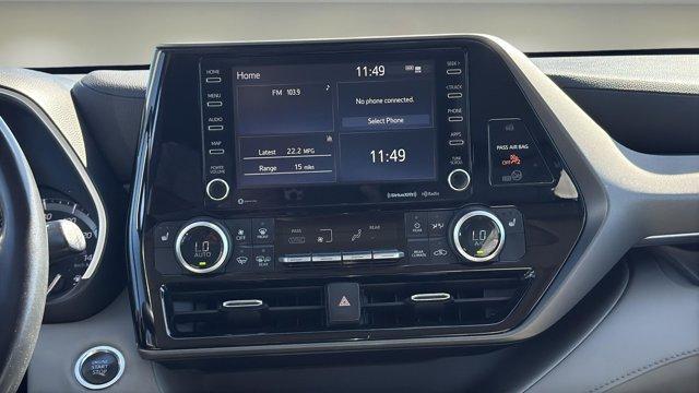 used 2021 Toyota Highlander car, priced at $27,975