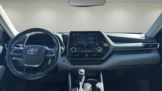 used 2021 Toyota Highlander car, priced at $27,975