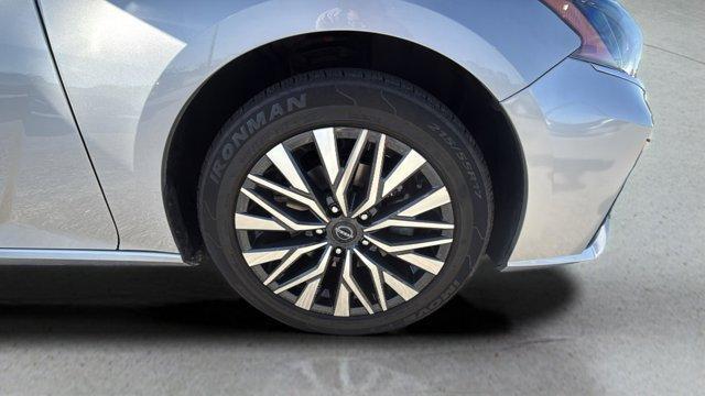 used 2023 Nissan Altima car, priced at $24,050