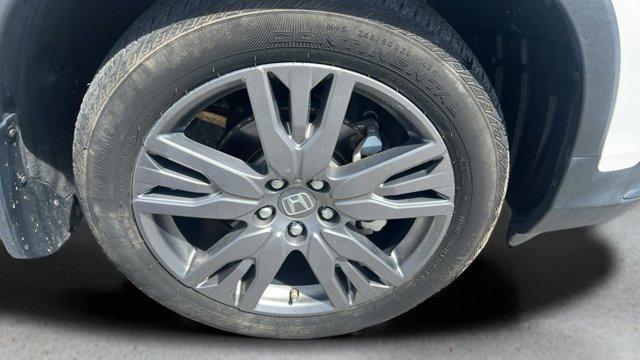 used 2022 Honda Pilot car, priced at $31,575