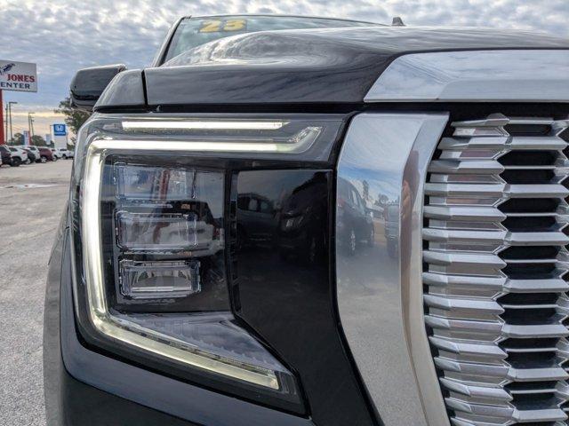 used 2023 GMC Yukon XL car, priced at $66,275