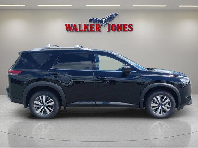 new 2025 Nissan Pathfinder car, priced at $44,475