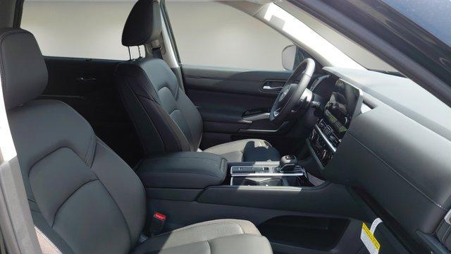 new 2025 Nissan Pathfinder car, priced at $44,475