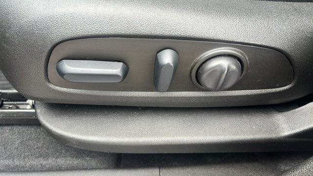 used 2022 Chevrolet Equinox car, priced at $28,700