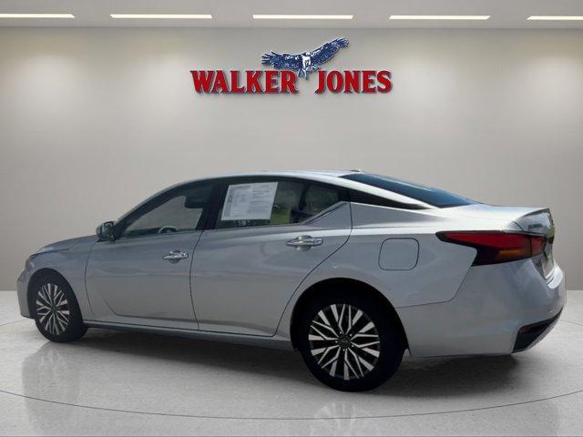 used 2023 Nissan Altima car, priced at $22,250