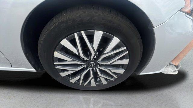 used 2023 Nissan Altima car, priced at $24,375