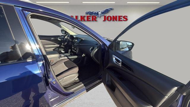 used 2020 Nissan Pathfinder car, priced at $17,625