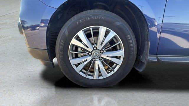 used 2020 Nissan Pathfinder car, priced at $17,625