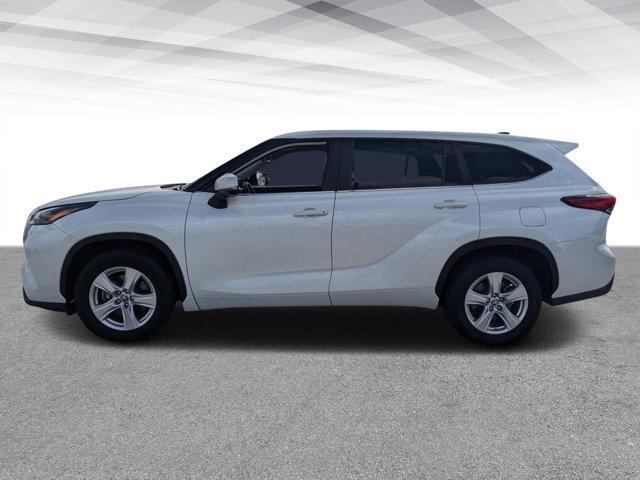 used 2023 Toyota Highlander car, priced at $32,350