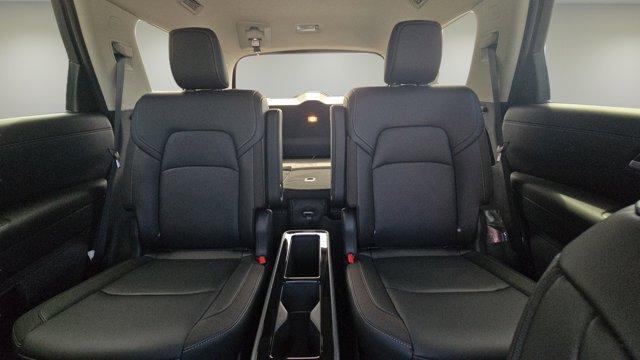 new 2025 Nissan Pathfinder car, priced at $48,005
