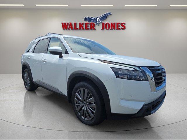 new 2025 Nissan Pathfinder car, priced at $48,005