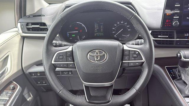 used 2023 Toyota Sienna car, priced at $44,300