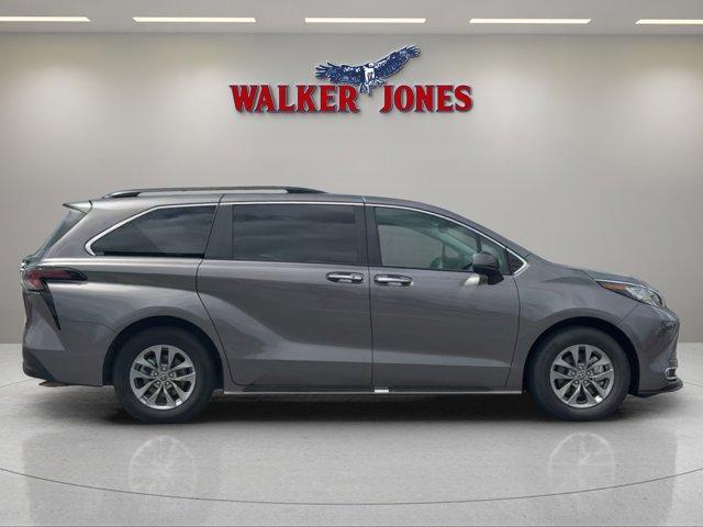 used 2023 Toyota Sienna car, priced at $44,300