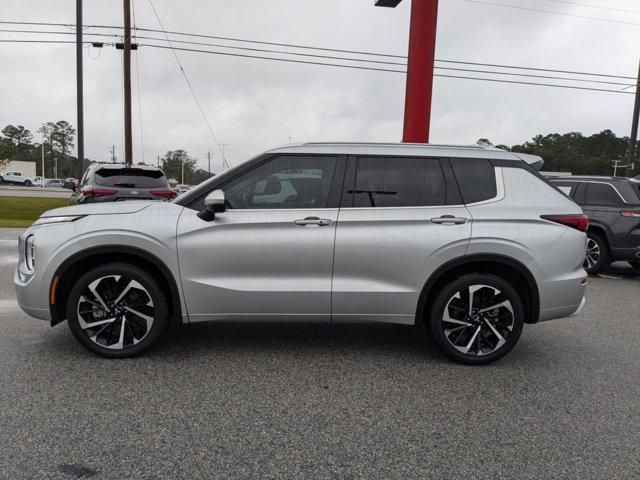 used 2024 Mitsubishi Outlander car, priced at $33,625