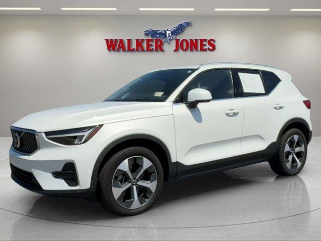 used 2024 Volvo XC40 car, priced at $35,600