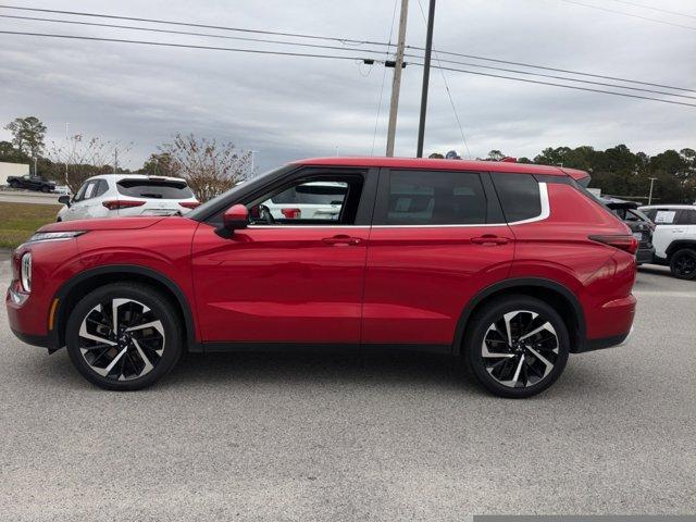 used 2023 Mitsubishi Outlander car, priced at $25,400