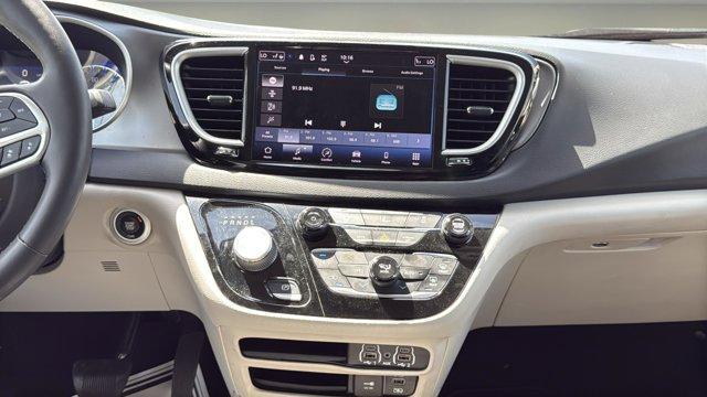 used 2022 Chrysler Pacifica car, priced at $23,350