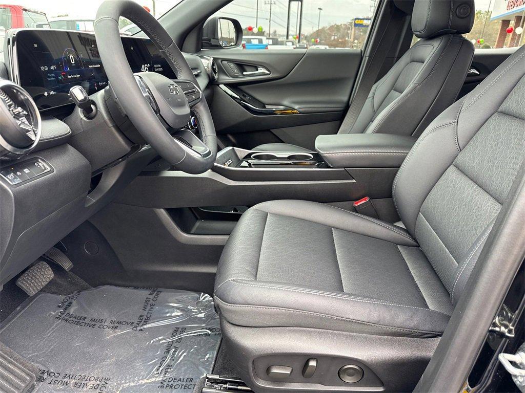 used 2025 Chevrolet Equinox car, priced at $24,557