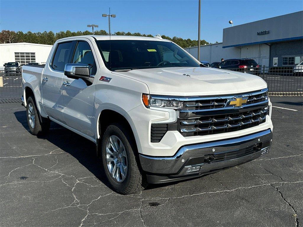 new 2025 Chevrolet Silverado 1500 car, priced at $60,345