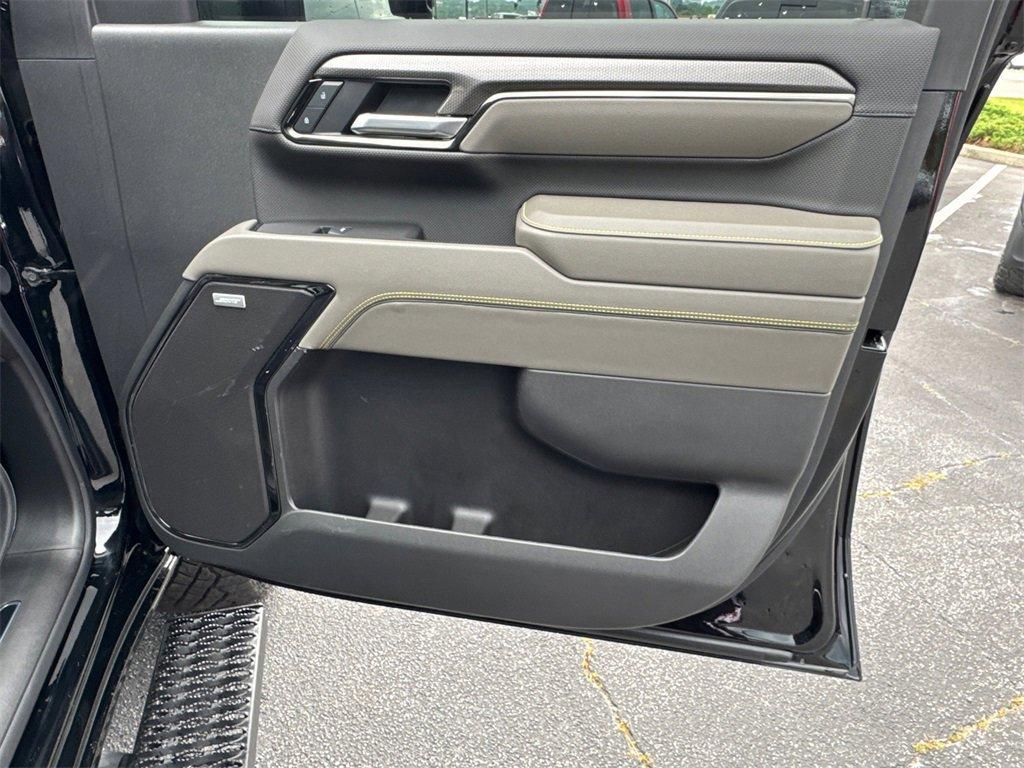 used 2025 Chevrolet Silverado 2500 car, priced at $81,314