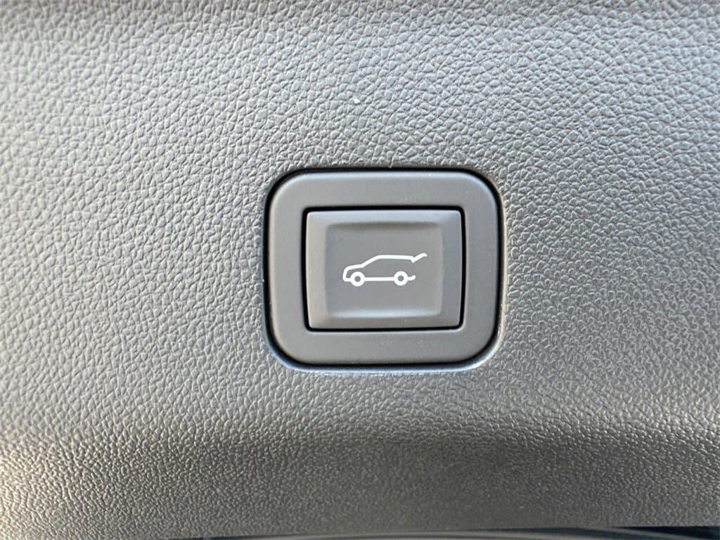 new 2026 Chevrolet Suburban car, priced at $73,220