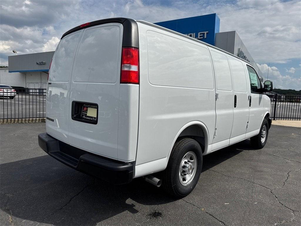 new 2025 Chevrolet Express 3500 car, priced at $48,197