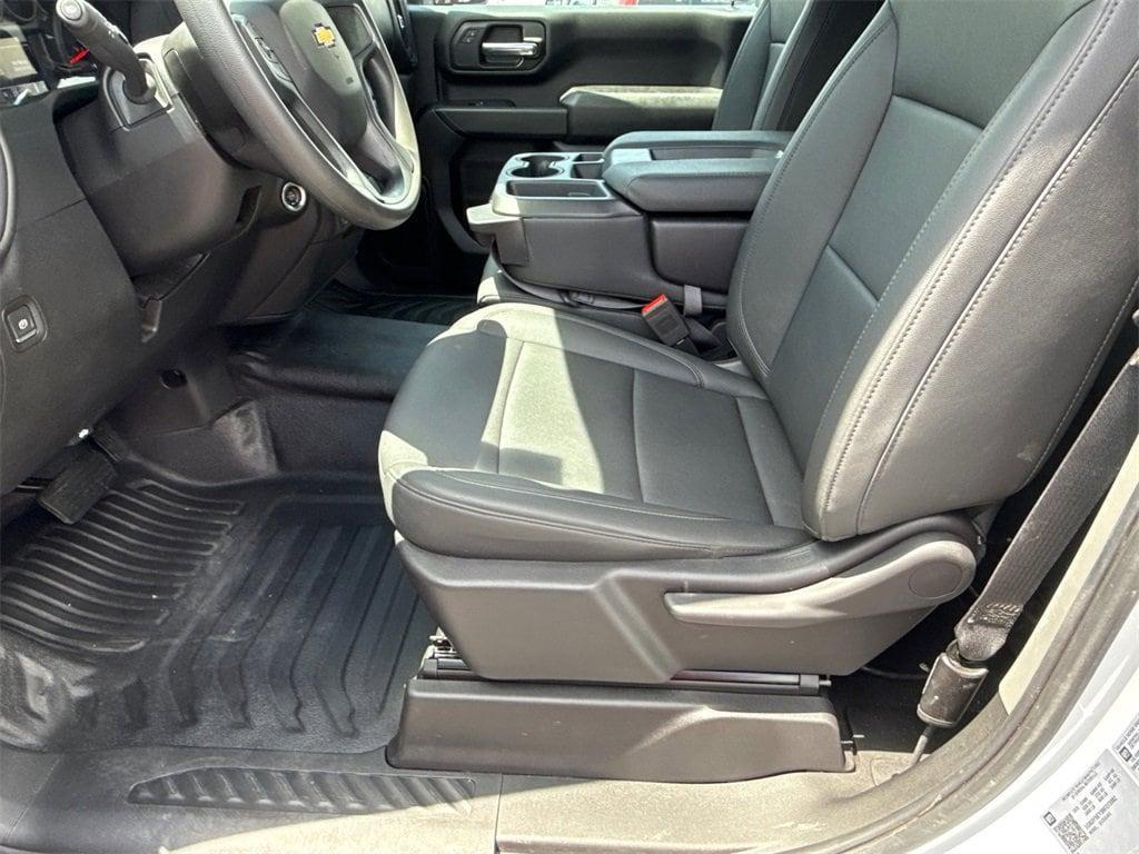 used 2024 Chevrolet Silverado 3500 car, priced at $59,996