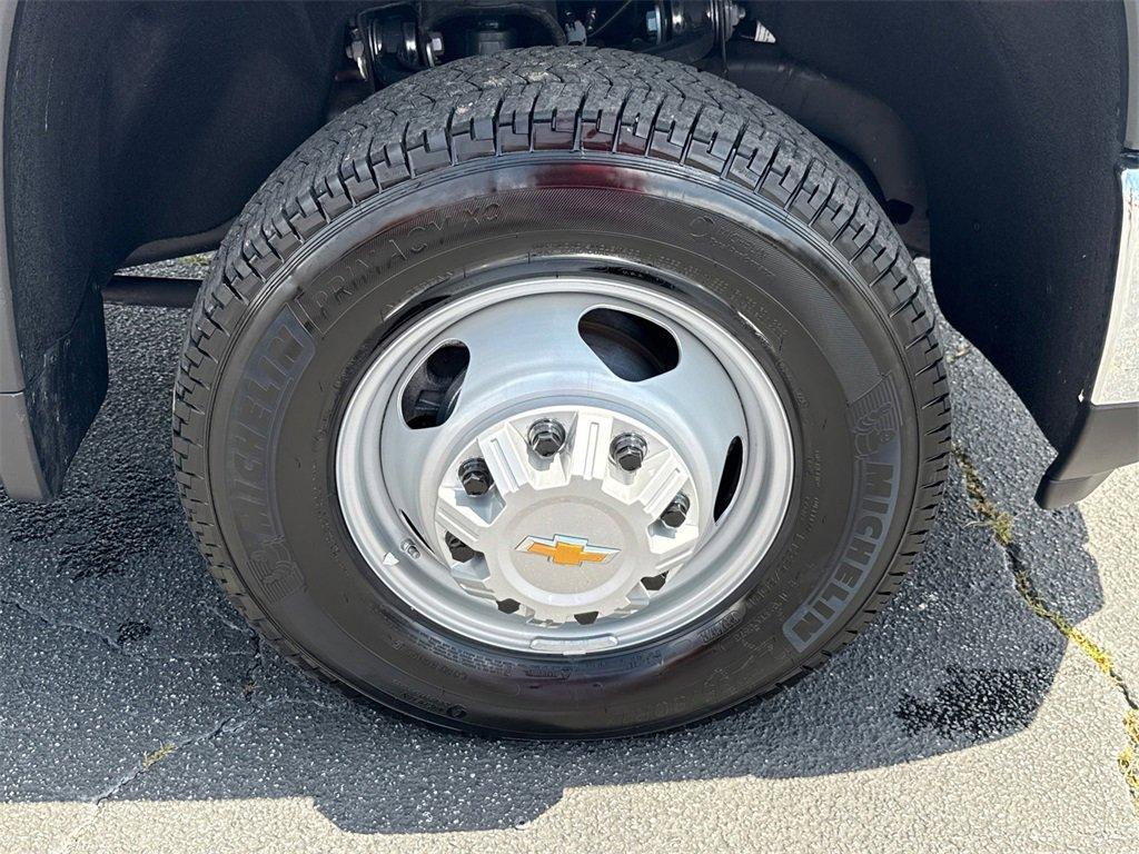used 2024 Chevrolet Silverado 3500 car, priced at $59,996