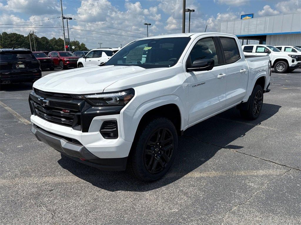 new 2025 Chevrolet Colorado car, priced at $44,181