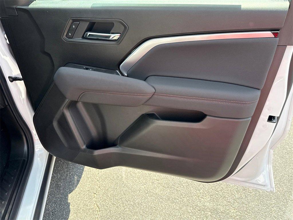 new 2025 Chevrolet Colorado car, priced at $44,181