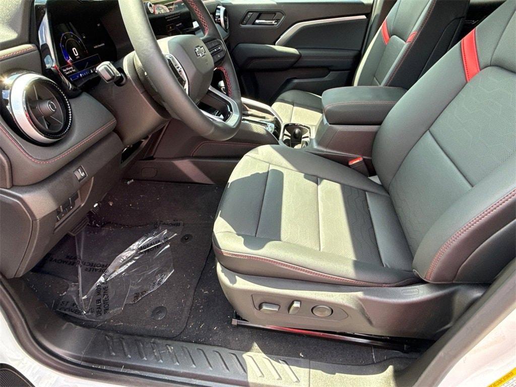 new 2025 Chevrolet Colorado car, priced at $44,181