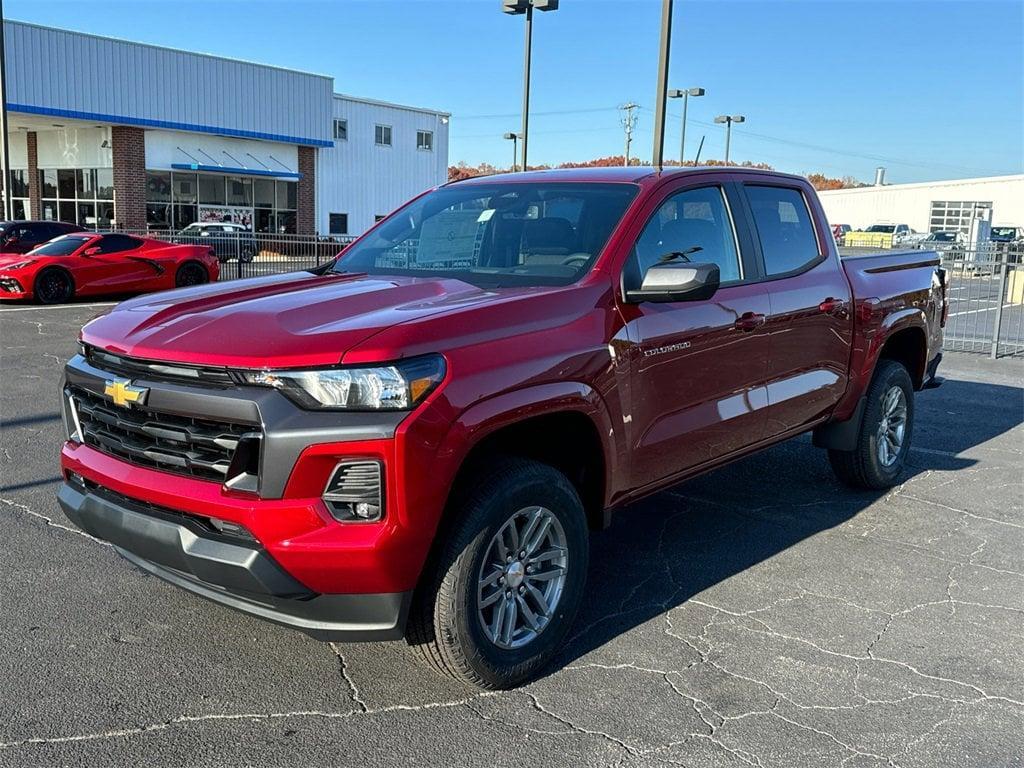 new 2024 Chevrolet Colorado car, priced at $33,241