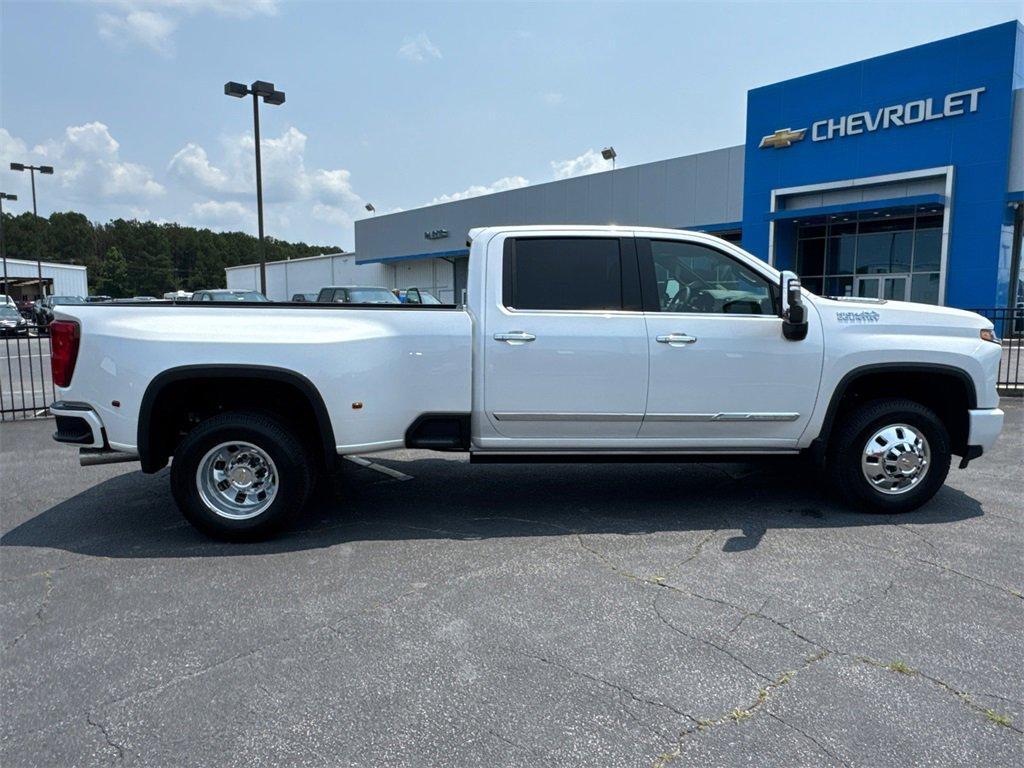 used 2025 Chevrolet Silverado 3500 car, priced at $83,996