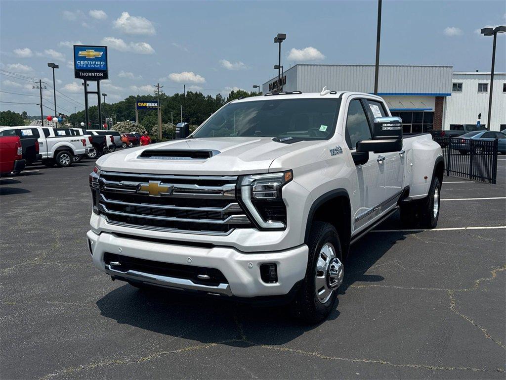 used 2025 Chevrolet Silverado 3500 car, priced at $83,996
