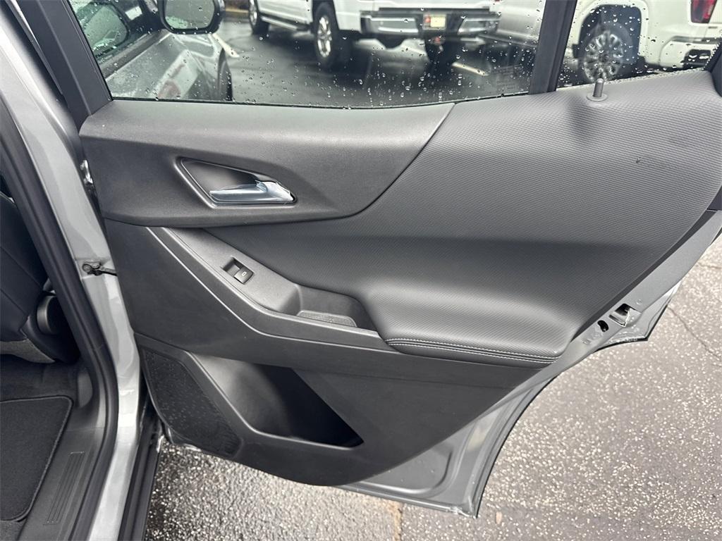 new 2026 Chevrolet Equinox car, priced at $27,490