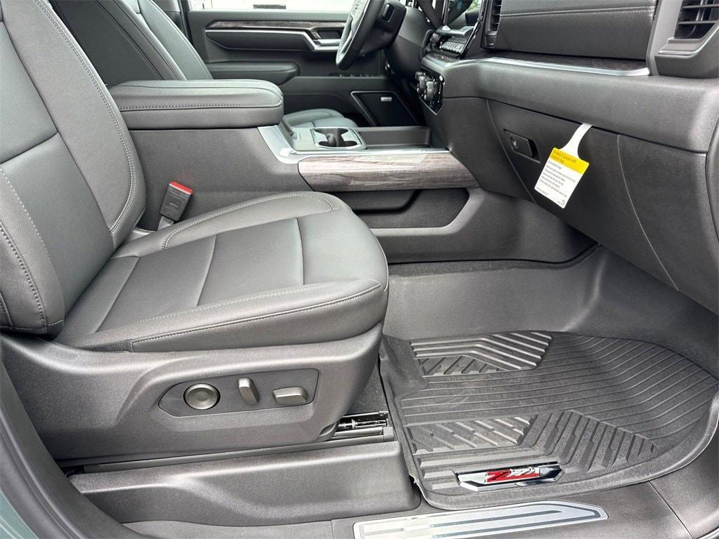 new 2026 Chevrolet Silverado 2500 car, priced at $81,204