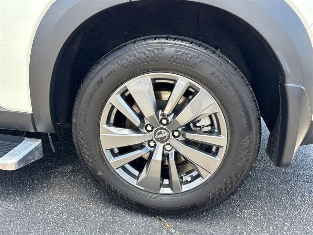 used 2024 Nissan Pathfinder car, priced at $30,354