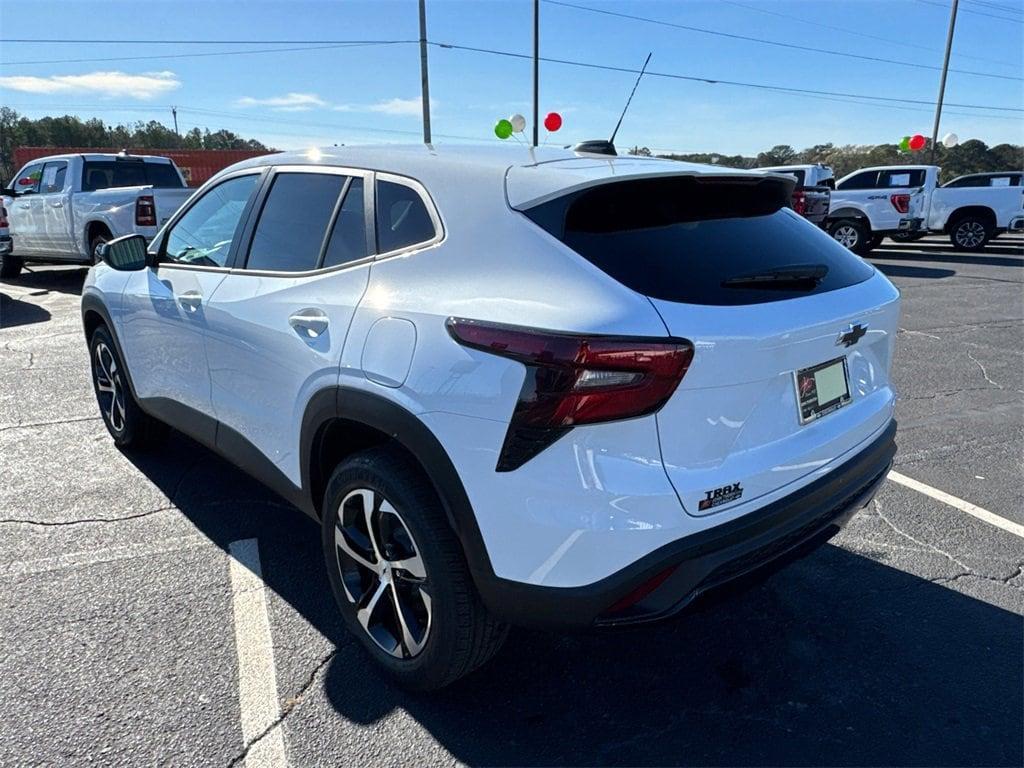 new 2026 Chevrolet Trax car, priced at $25,285