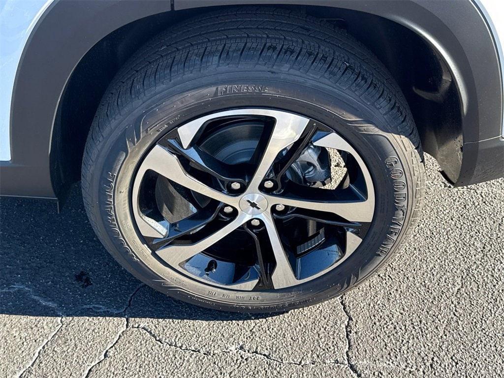 new 2026 Chevrolet Trax car, priced at $25,285