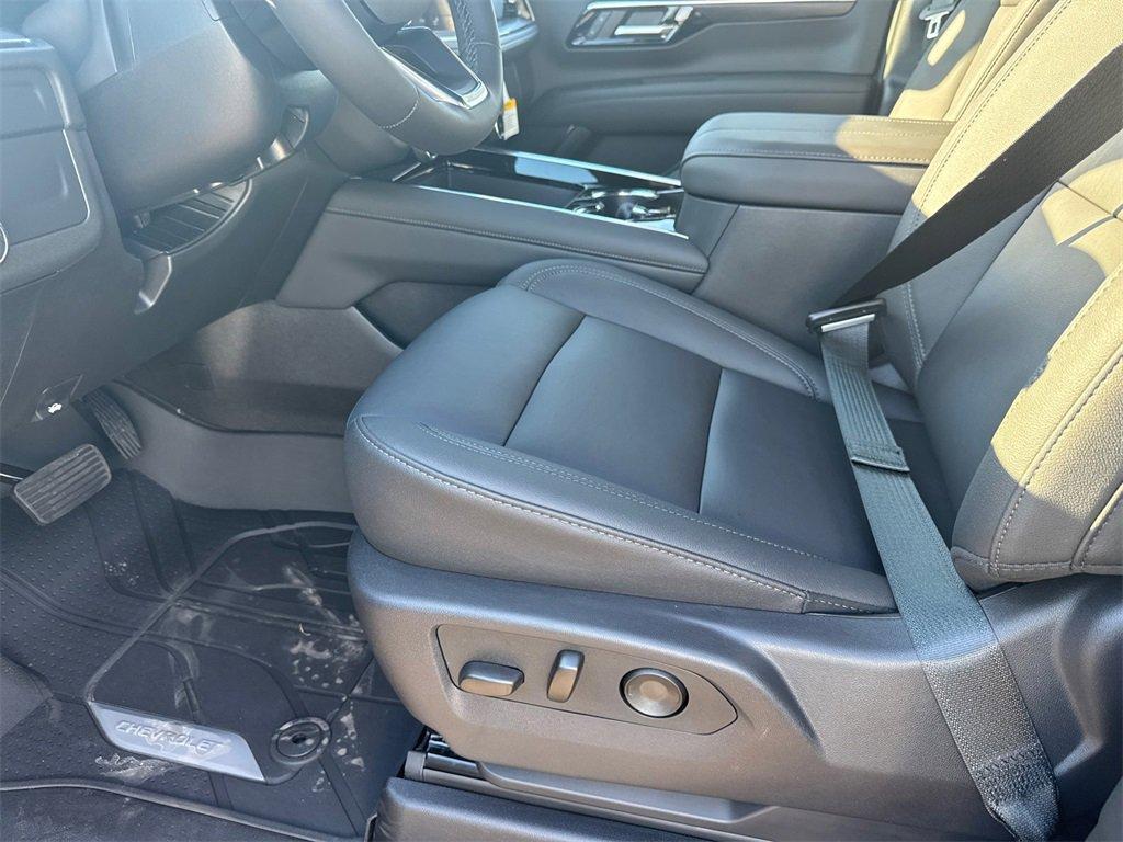 new 2026 Chevrolet Suburban car, priced at $76,275
