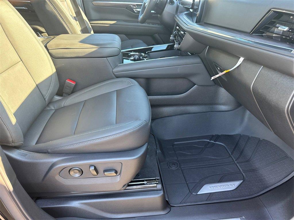 new 2026 Chevrolet Suburban car, priced at $76,275