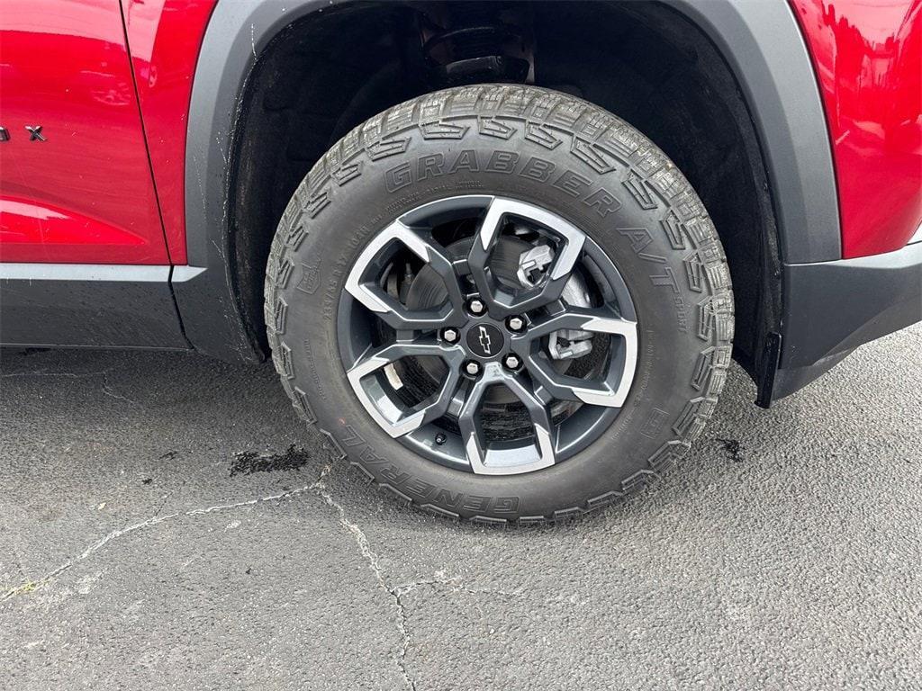 new 2026 Chevrolet Equinox car, priced at $30,785