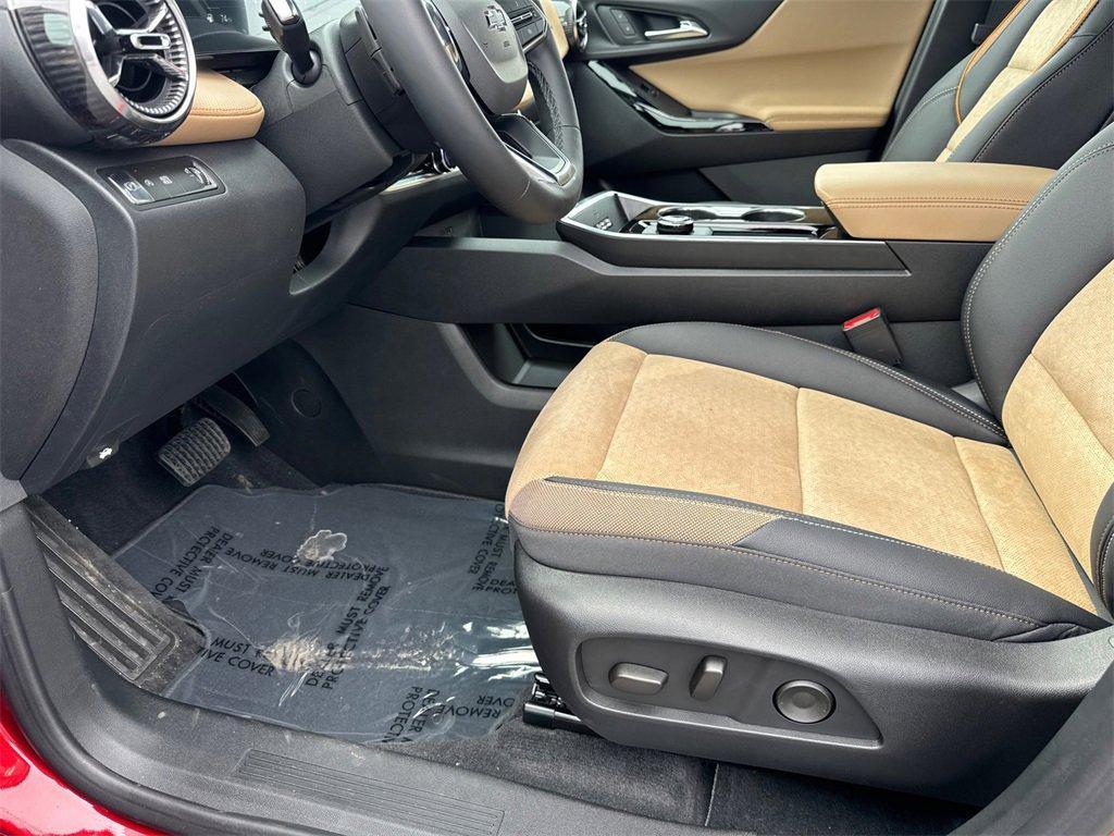 new 2026 Chevrolet Equinox car, priced at $30,785