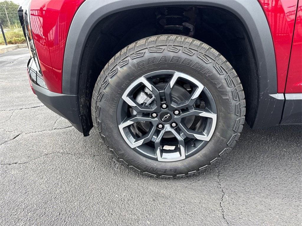 new 2026 Chevrolet Equinox car, priced at $30,785
