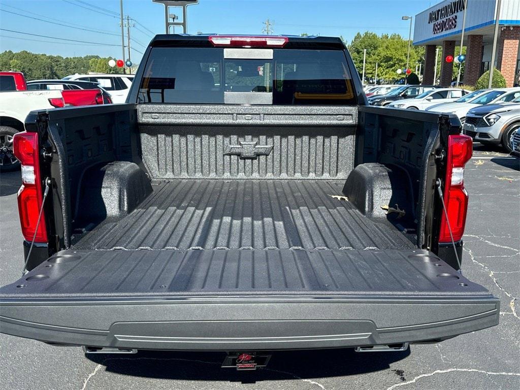 new 2025 Chevrolet Silverado 1500 car, priced at $53,320